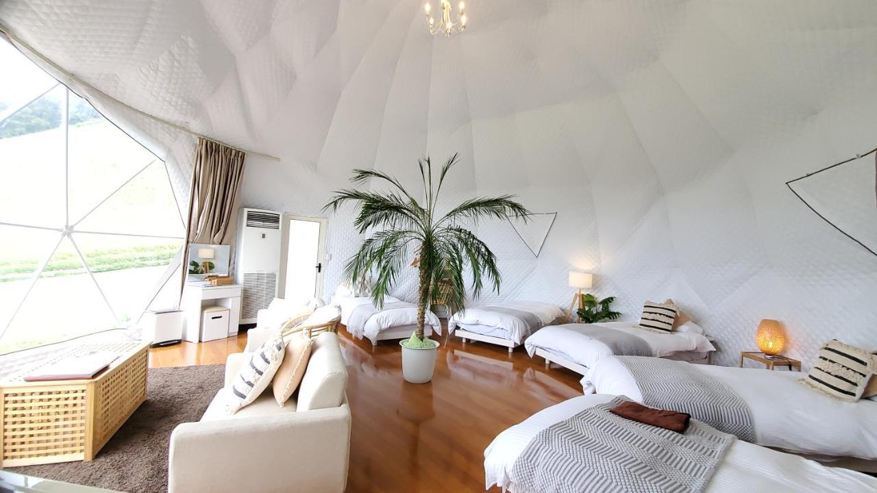 Luxury tent Grand *